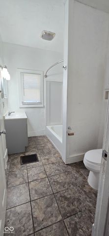 1031 Hendricks Street, Anderson, IN 46016