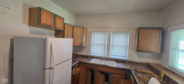 1031 Hendricks Street, Anderson, IN 46016