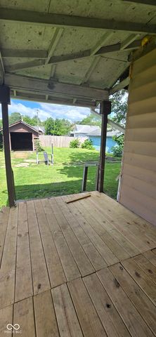 1031 Hendricks Street, Anderson, IN 46016