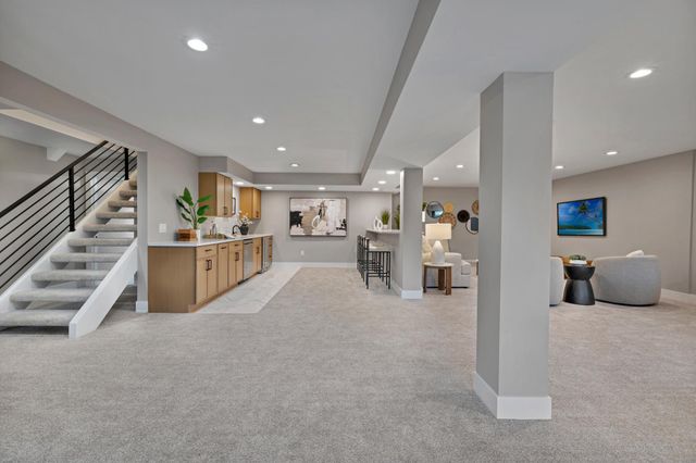 6905 Dakota Trail, Edina, MN 55439