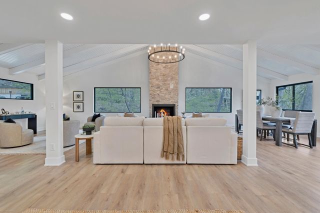 6905 Dakota Trail, Edina, MN 55439