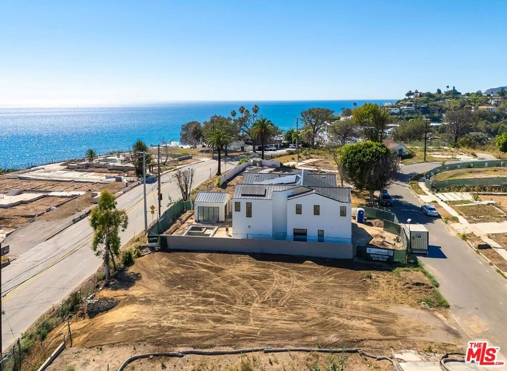 17056 Livorno Drive, Pacific Palisades, CA 90272 — photo 3