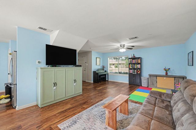 311 Towne House Lane, Richardson, TX 75081