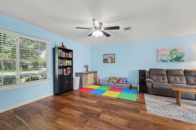 311 Towne House Lane, Richardson, TX 75081