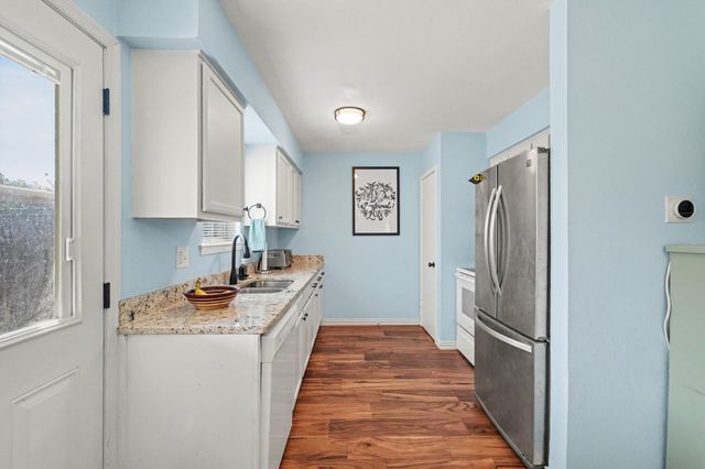 311 Towne House Lane, Richardson, TX 75081
