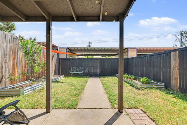 311 Towne House Lane, Richardson, TX 75081