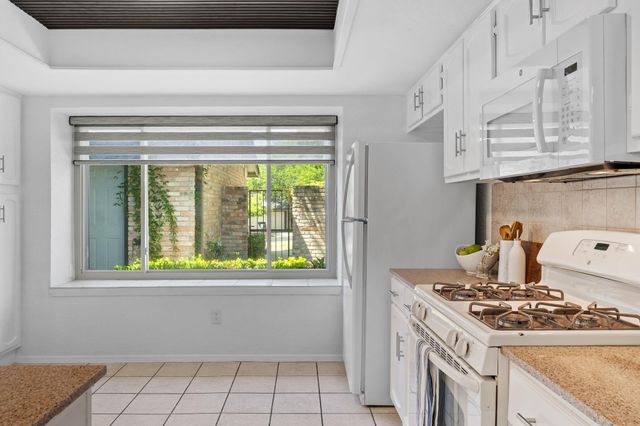 9419 Singing Quail DR, Austin, TX 78758