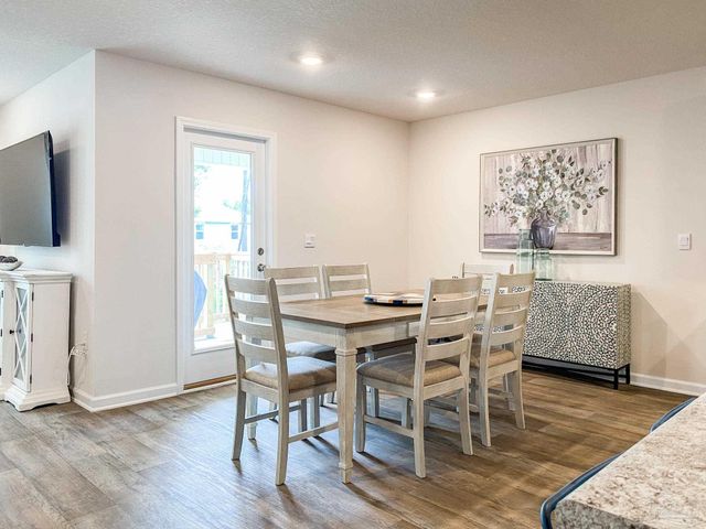 5967 Smarty Jones Way, Pensacola, FL 32526