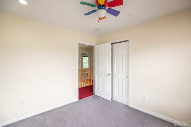 29 Vocisano Court, Piscataway, NJ 08854