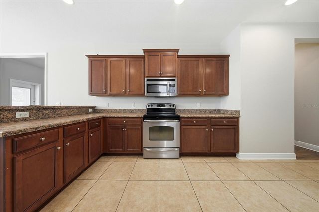 11101 IRISH MOSS AVENUE, Riverview, FL 33569