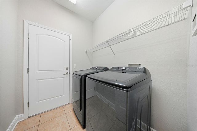 11101 IRISH MOSS AVENUE, Riverview, FL 33569