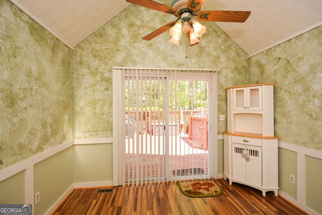 2261 Byron Court SW, Marietta, GA 30064
