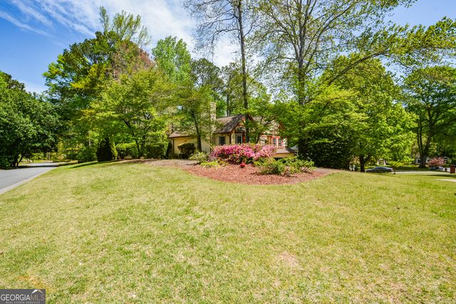 2261 Byron Court SW, Marietta, GA 30064