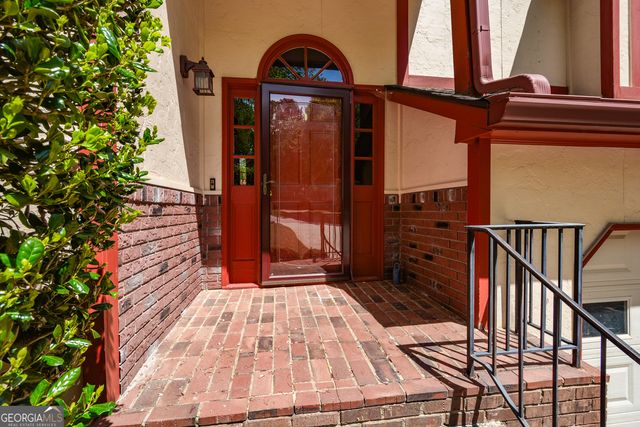 2261 Byron Court SW, Marietta, GA 30064