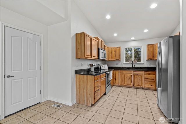 11411 199th Avenue E, Bonney Lake, WA 98391