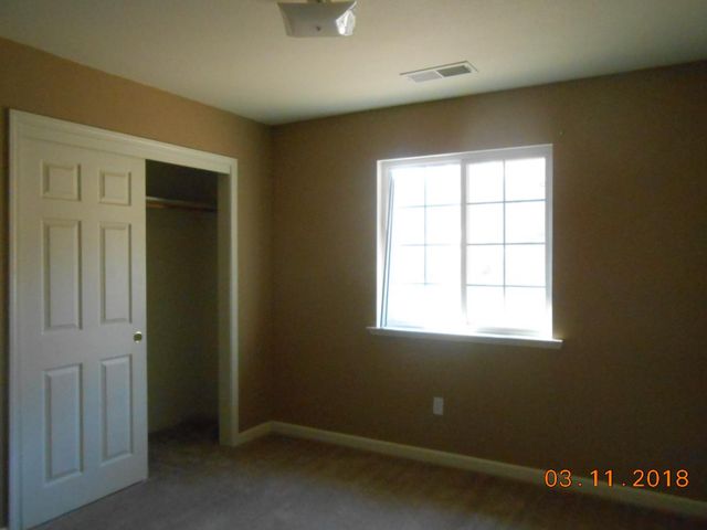 1773 Erwin Lane, Yokuts Valley, CA 93675