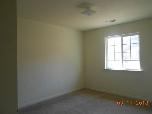 1773 Erwin Lane, Yokuts Valley, CA 93675