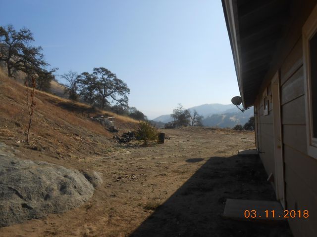 1773 Erwin Lane, Yokuts Valley, CA 93675