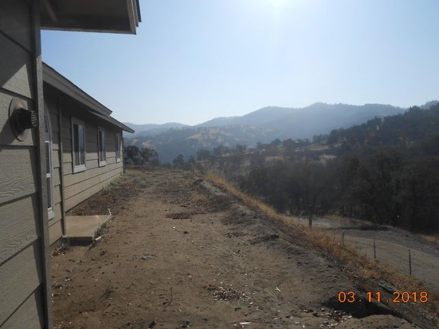 1773 Erwin Lane, Yokuts Valley, CA 93675