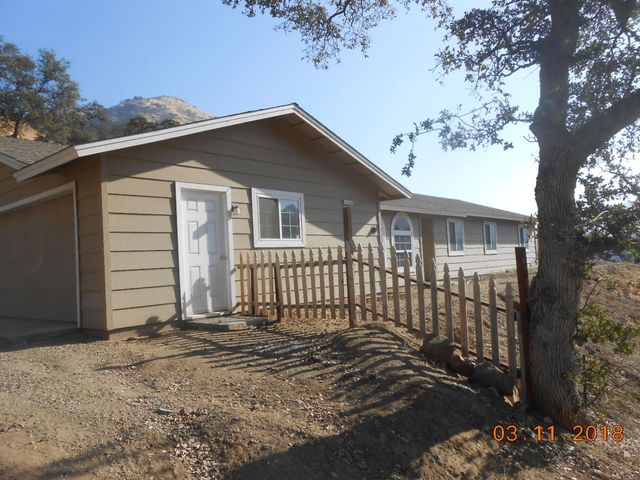 1773 Erwin Lane, Yokuts Valley, CA 93675