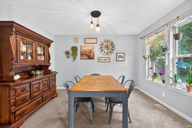 10991 S State Rd 43, Brookston, IN 47923