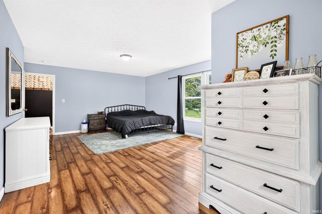10991 S State Rd 43, Brookston, IN 47923