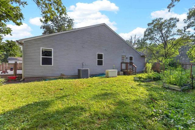 10991 S State Rd 43, Brookston, IN 47923
