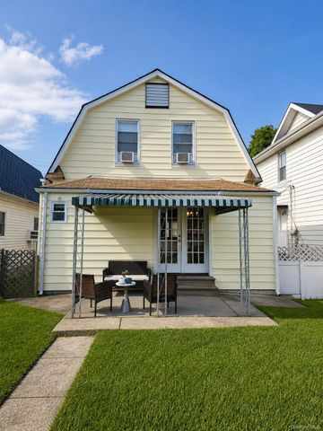 485 5th Avenue, Cedarhurst, NY 11516