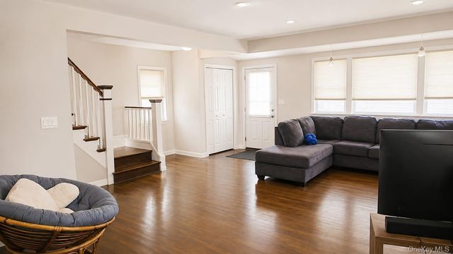 485 5th Avenue, Cedarhurst, NY 11516