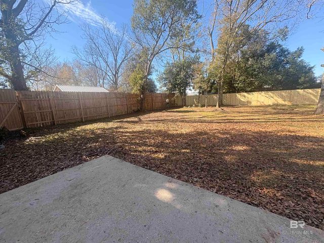 109 & 111 N Beech Street A & B, Foley, AL 36535