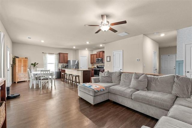 302 Augusta Woods Drive, Villa Rica, GA 30180