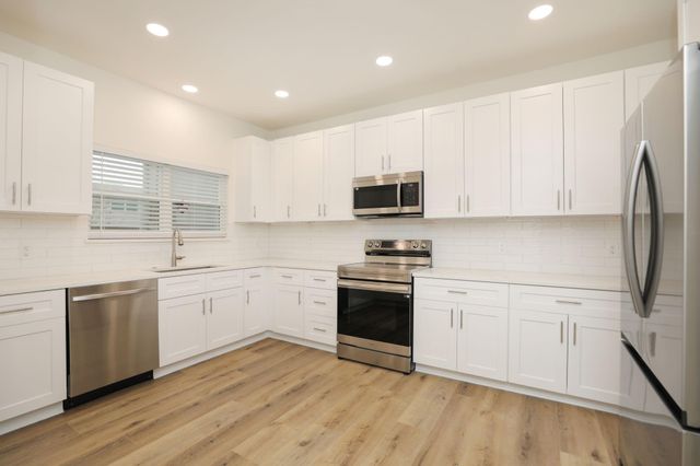 1115 Augusta Drive A2, Houston, TX 77057