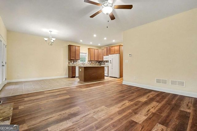 280 Glenn Eagles Way, Hiram, GA 30141