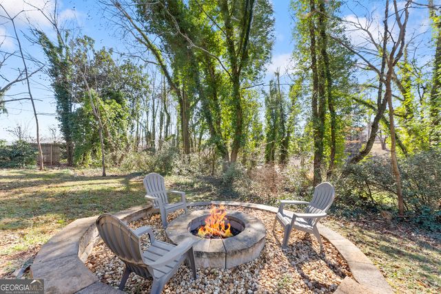 86 Pine Street, Dahlonega, GA 30533