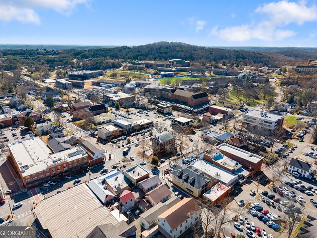 86 Pine Street, Dahlonega, GA 30533