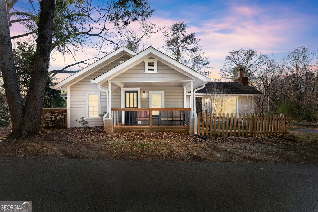 86 Pine Street, Dahlonega, GA 30533