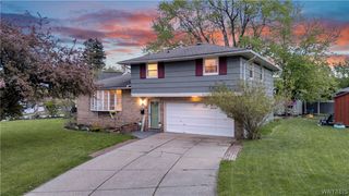 25 Woodmar Terrace, West Seneca, NY 14224
