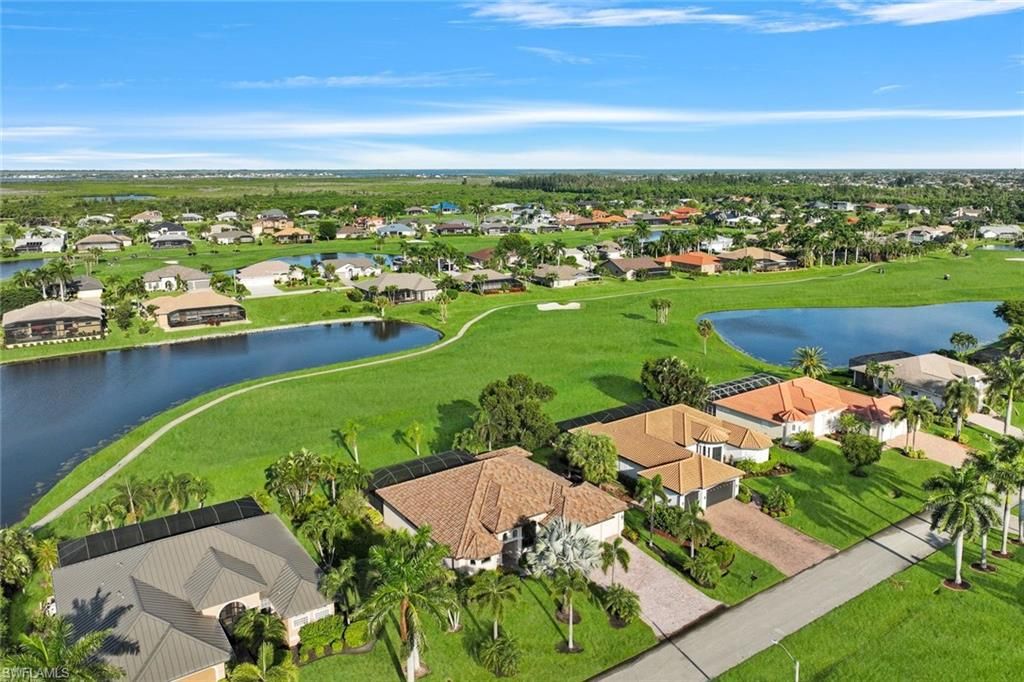 11899 King James CT, CAPE CORAL, FL 33991 — photo 4