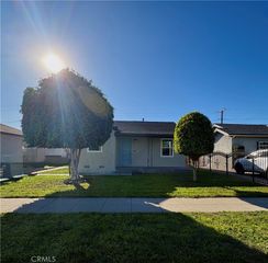 15025 Roseton, Norwalk, CA 90650