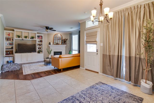 3833 Wellsburg Way, Fort Worth, TX 76244