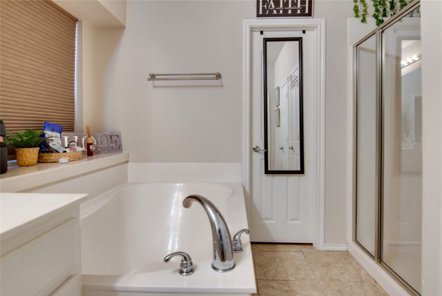 3833 Wellsburg Way, Fort Worth, TX 76244