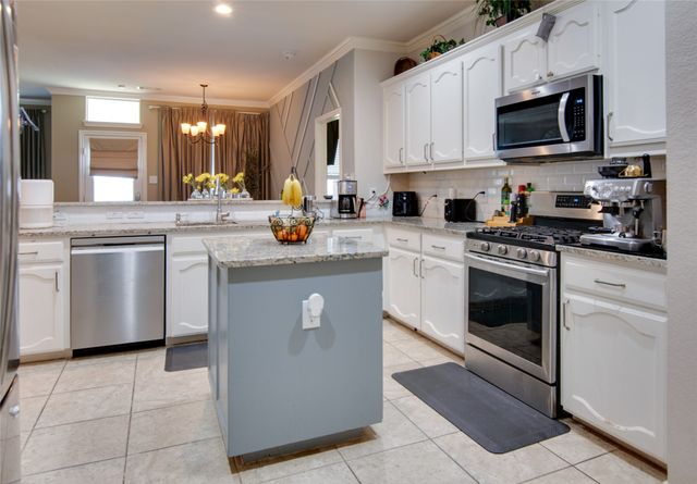 3833 Wellsburg Way, Fort Worth, TX 76244