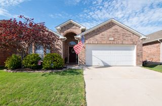 3833 Wellsburg Way, Fort Worth, TX 76244