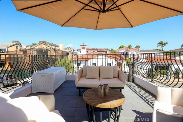 209 Via Koron, Newport Beach, CA 92663