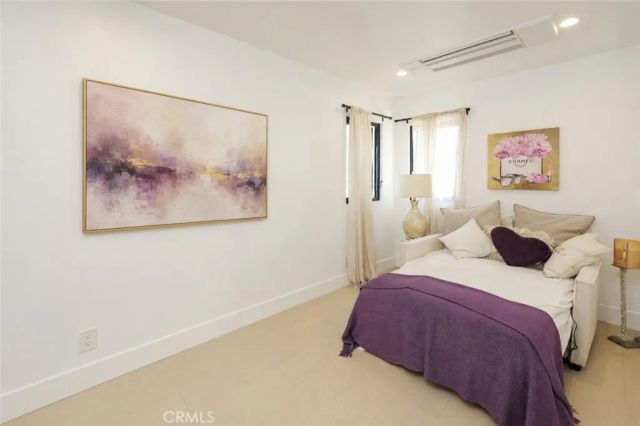 209 Via Koron, Newport Beach, CA 92663