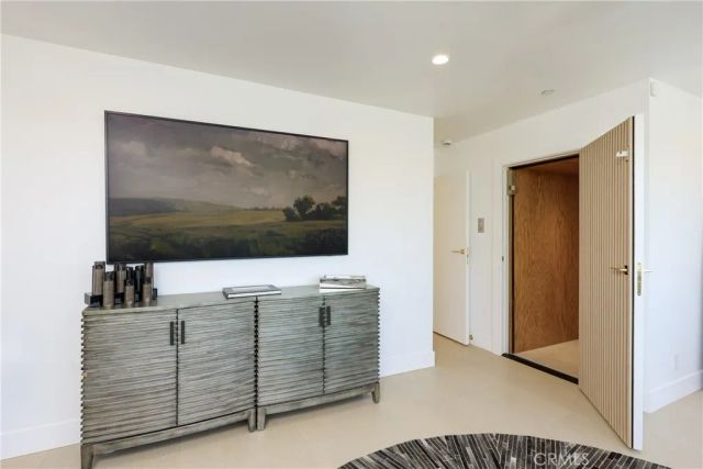 209 Via Koron, Newport Beach, CA 92663