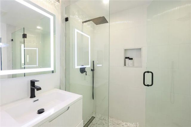 209 Via Koron, Newport Beach, CA 92663