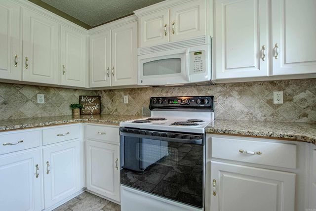 37 Elk Bear Lane, Cabot, AR 72023