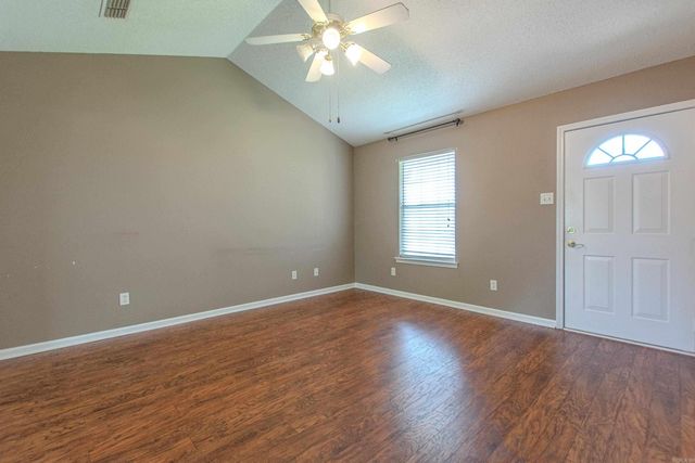 37 Elk Bear Lane, Cabot, AR 72023