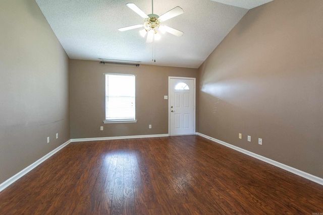 37 Elk Bear Lane, Cabot, AR 72023